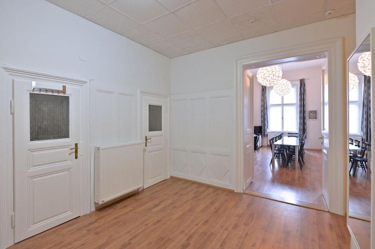 13 Single Beds In Centrum * Prague